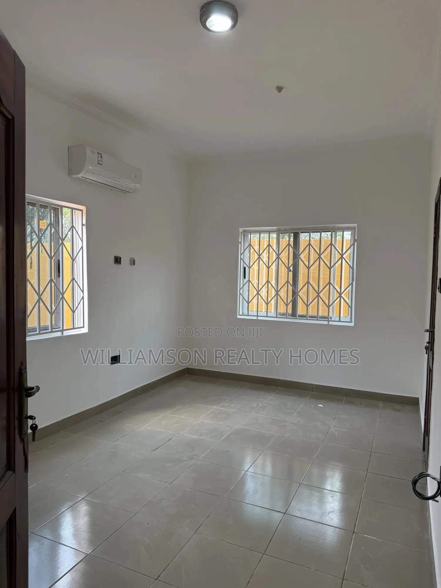3bdrm House in Community 18 Area, Spintex for rent
