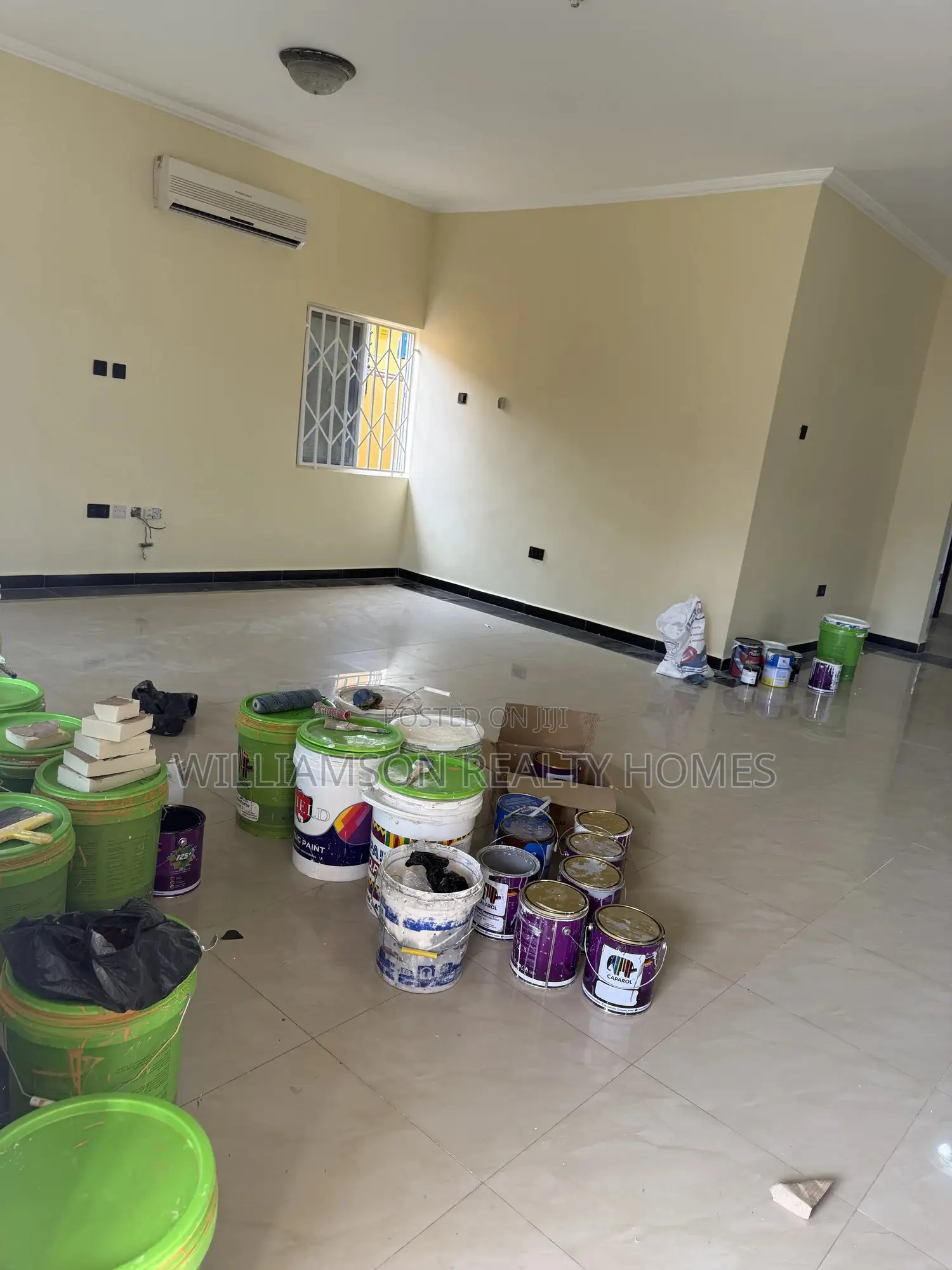 3bdrm House in Community 18 Area, Spintex for rent