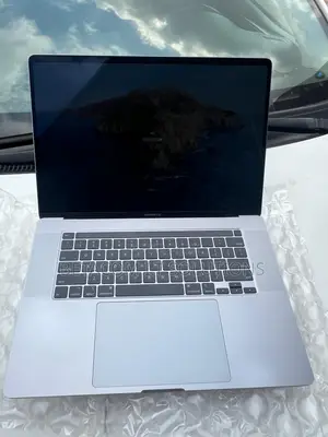Laptop Apple MacBook Pro 2019 16GB Intel Core i7 SSD 512GB