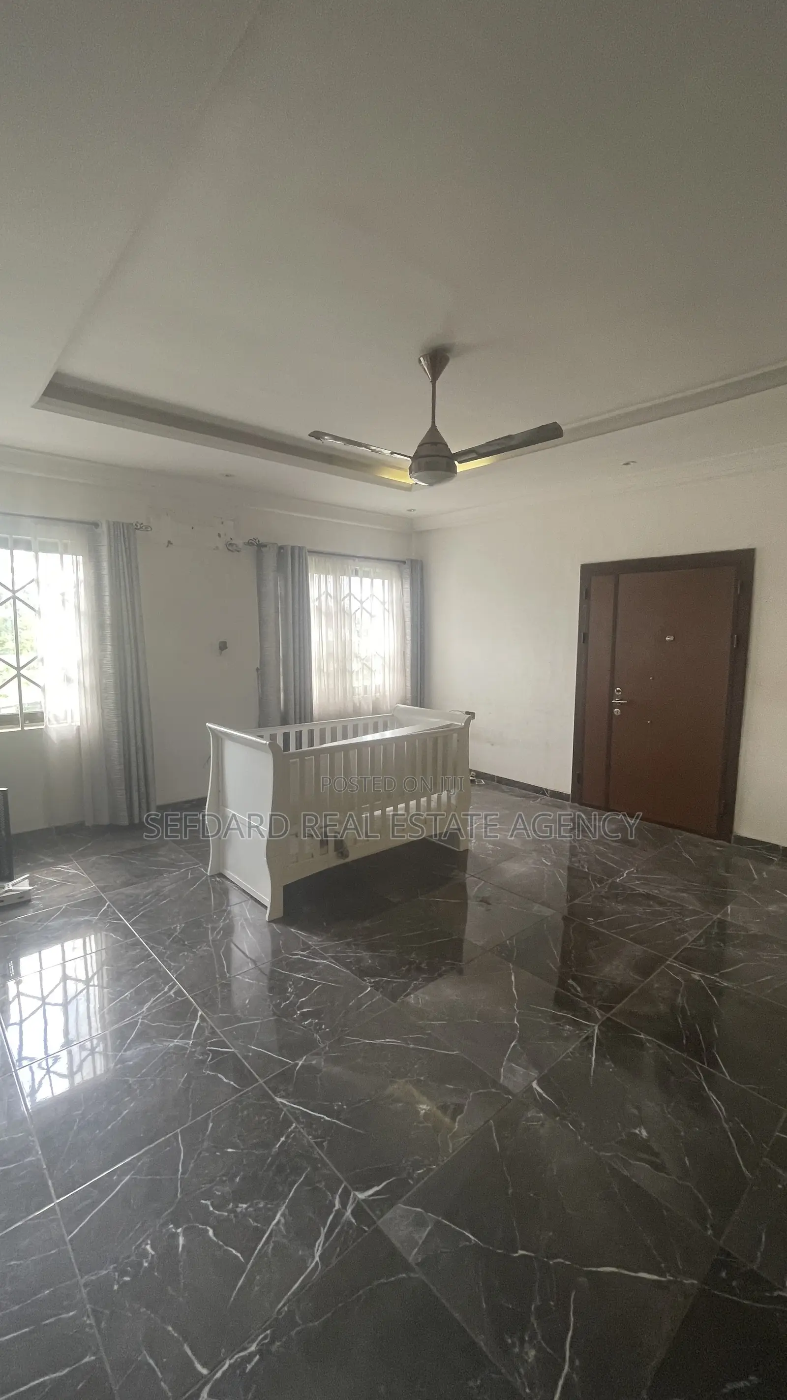 5bdrm House in Amasaman for sale