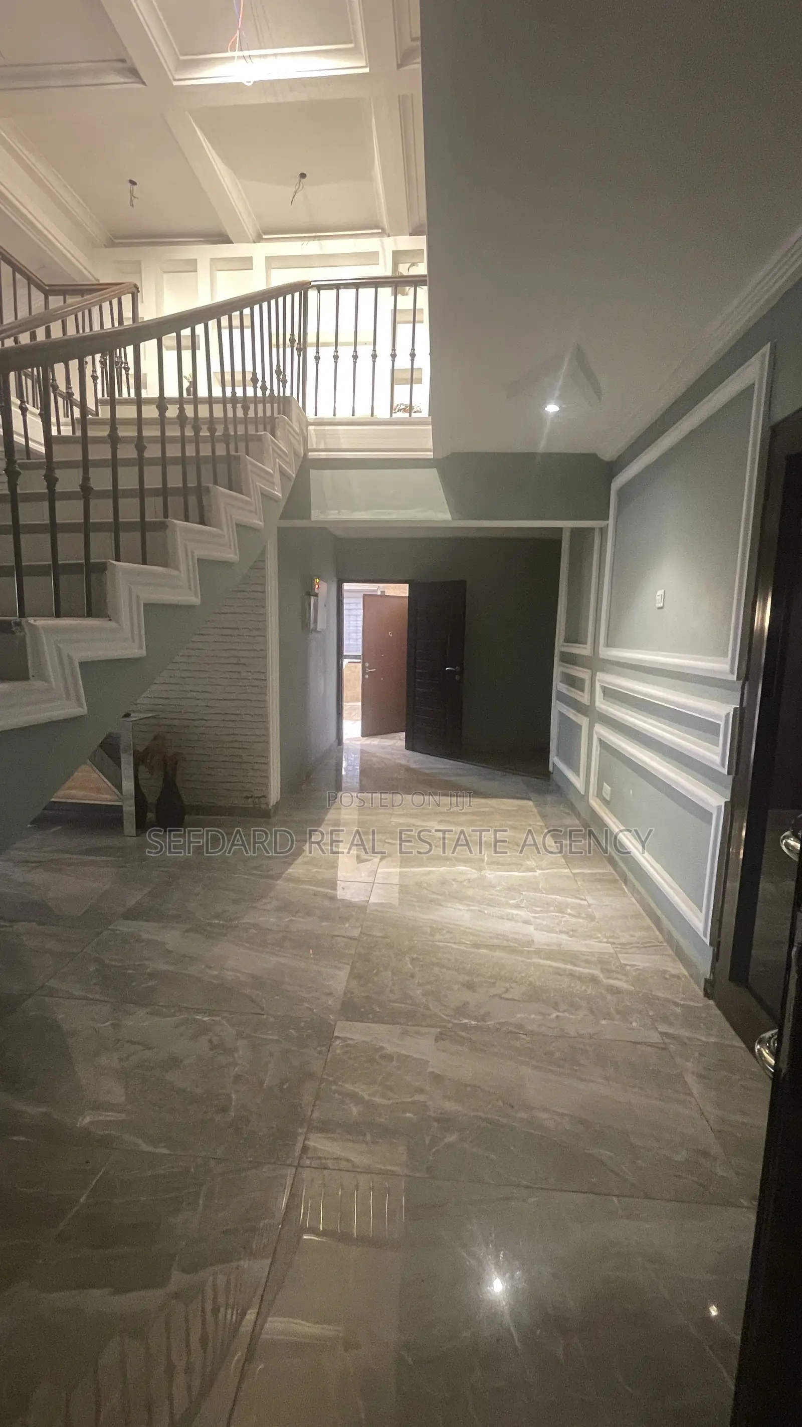 5bdrm House in Amasaman for sale