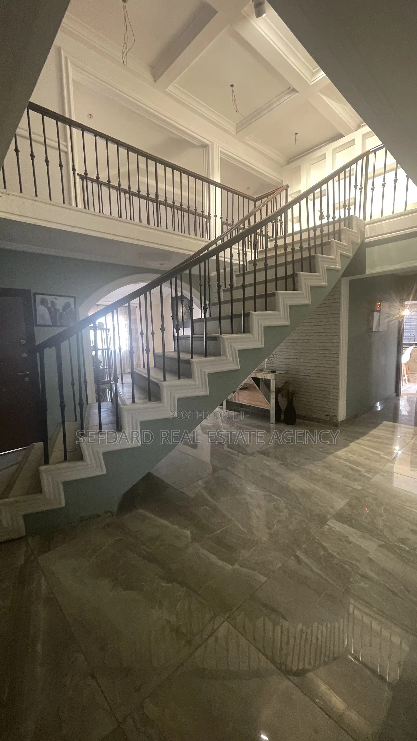 5bdrm House in Amasaman for sale