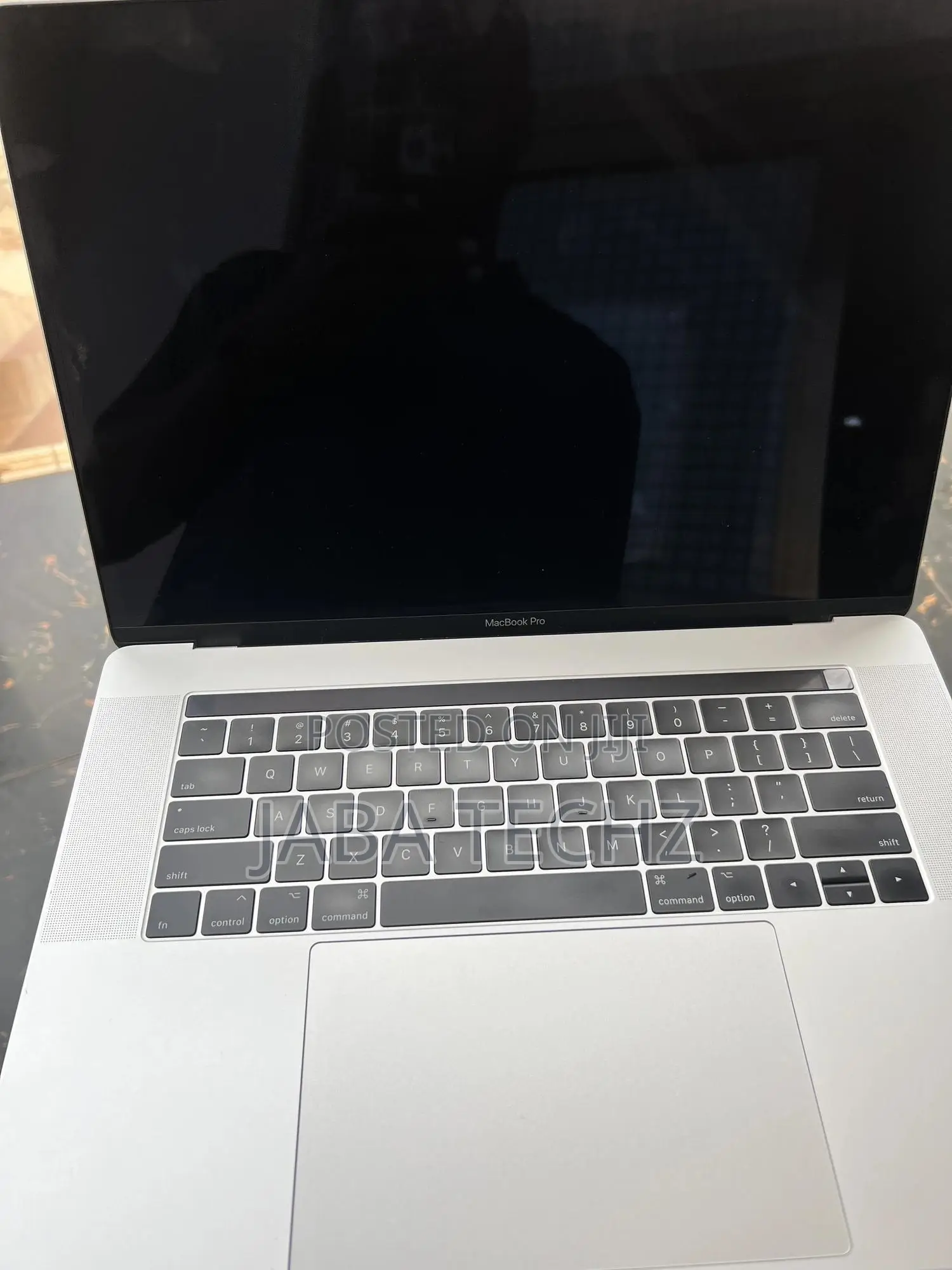 New Laptop Apple MacBook Pro 2017 16GB Intel Core i7 SSD 512GB