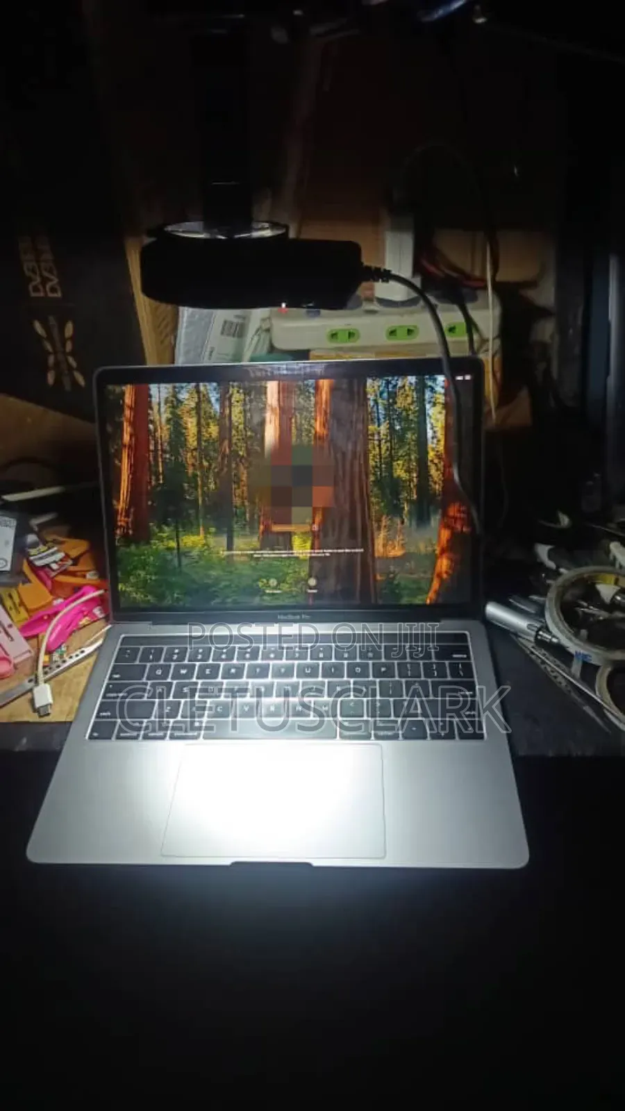 Expert Macbook Screen (Lcd/Board) Repair Guaranteed Customer Supports