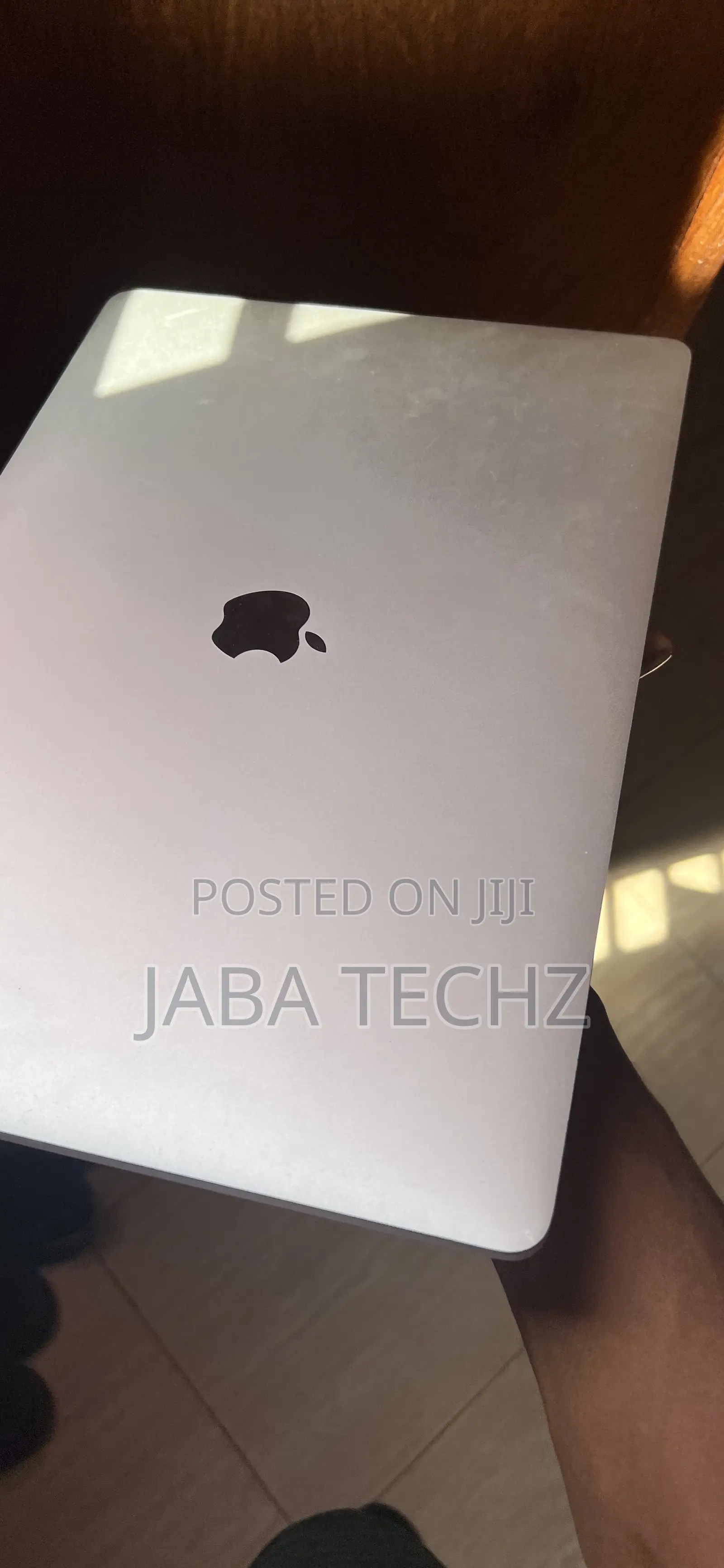 New Laptop Apple MacBook Pro 2017 16GB Intel Core i7 SSD 512GB