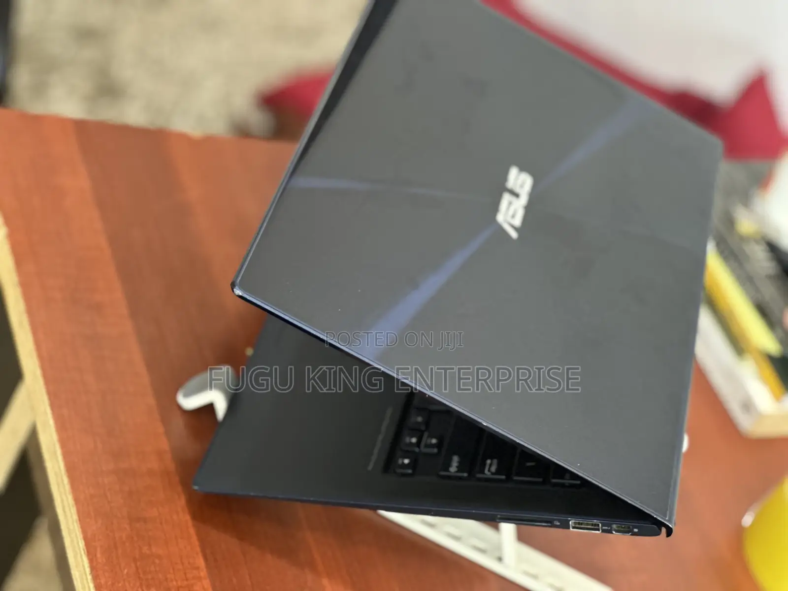Laptop Asus ZenBook UX301LA 8GB Intel Core I7 SSD 128GB