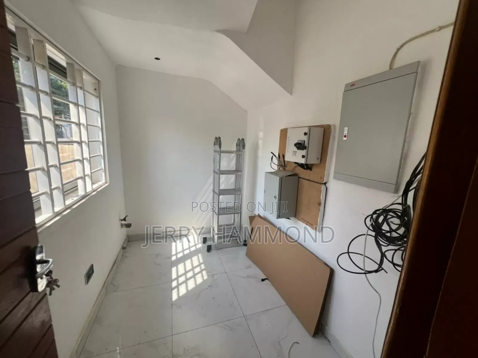 2bdrm House in Tseaddo East Airport for rent
