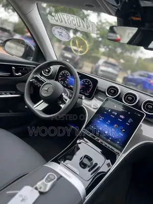 New Mercedes-Benz C300 2024 Gray