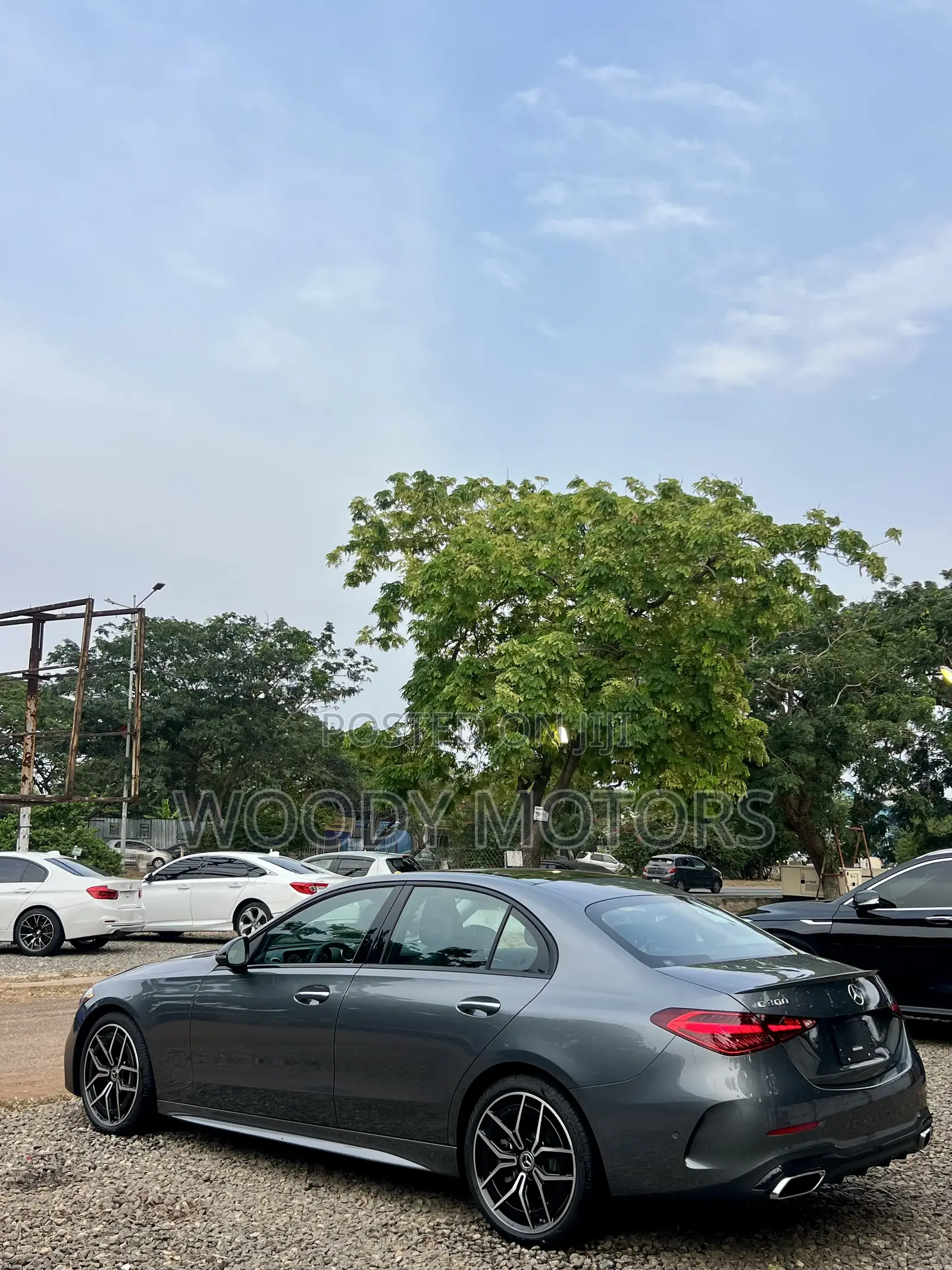 New Mercedes-Benz C300 2024 Gray