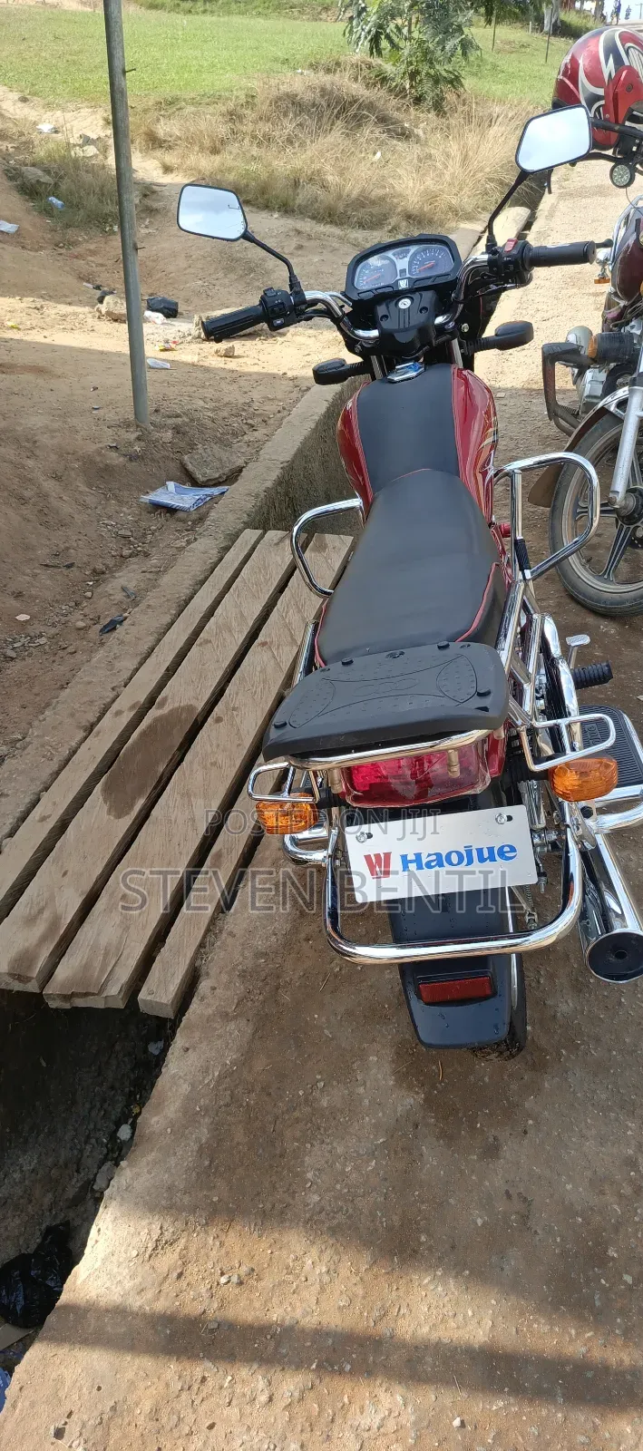 New Haojue TZ125 2025 Red
