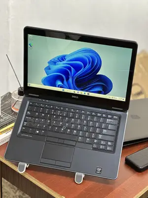 Laptop Dell Latitude E7450 8GB Intel Core I7 SSD 256GB