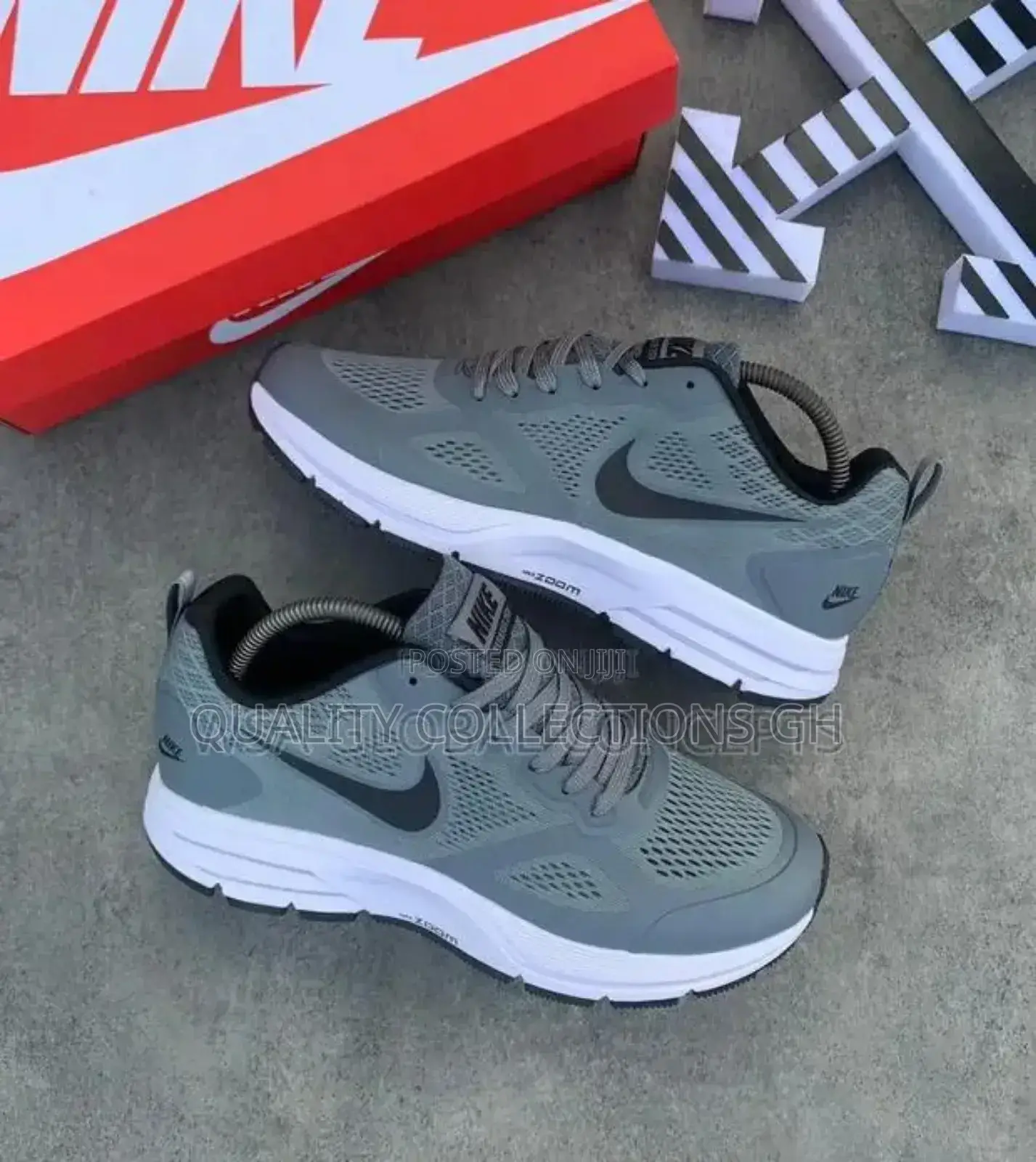 Nike Sneaker