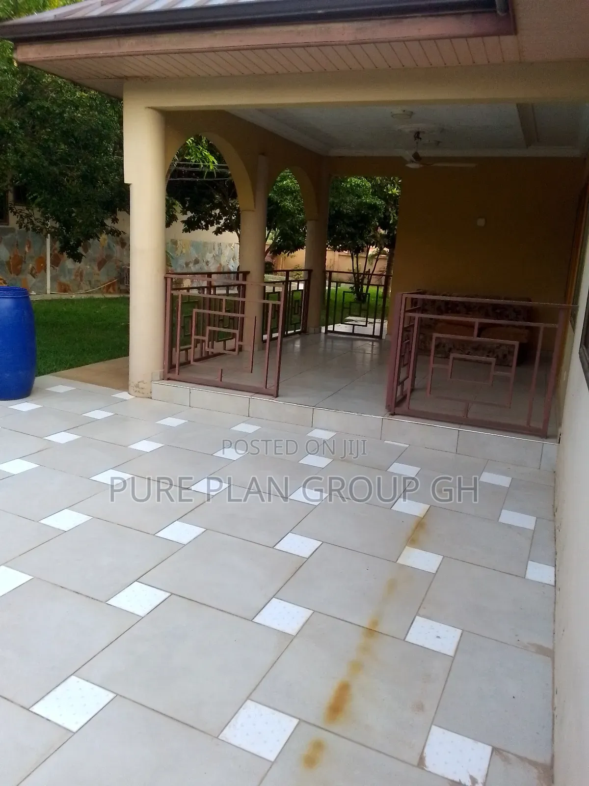 3bdrm House in Pokuase Afiaman for rent