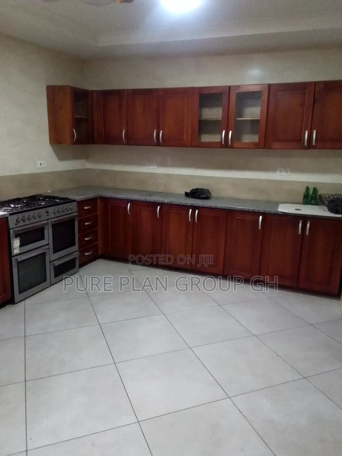 3bdrm House in Pokuase Afiaman for rent