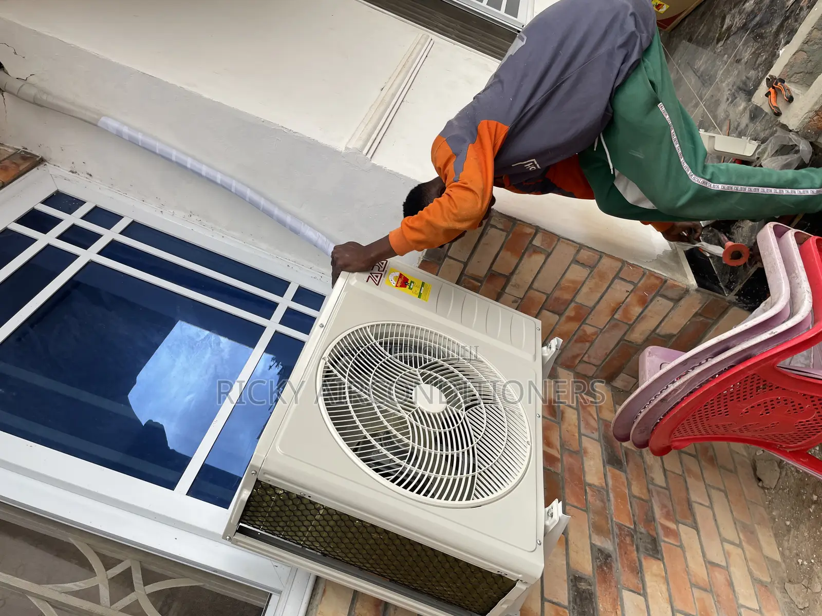 Aircondition Installation/Repairer/Servicing