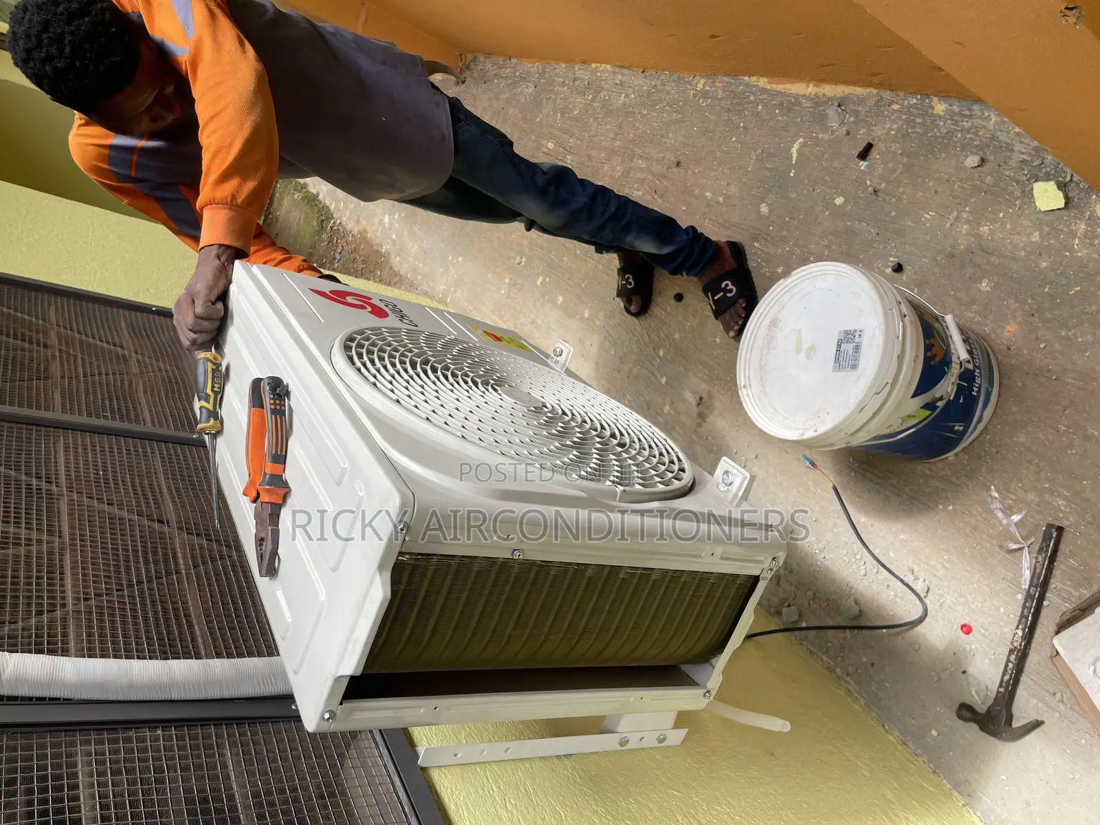 Aircondition Installation/Repairer/Servicing
