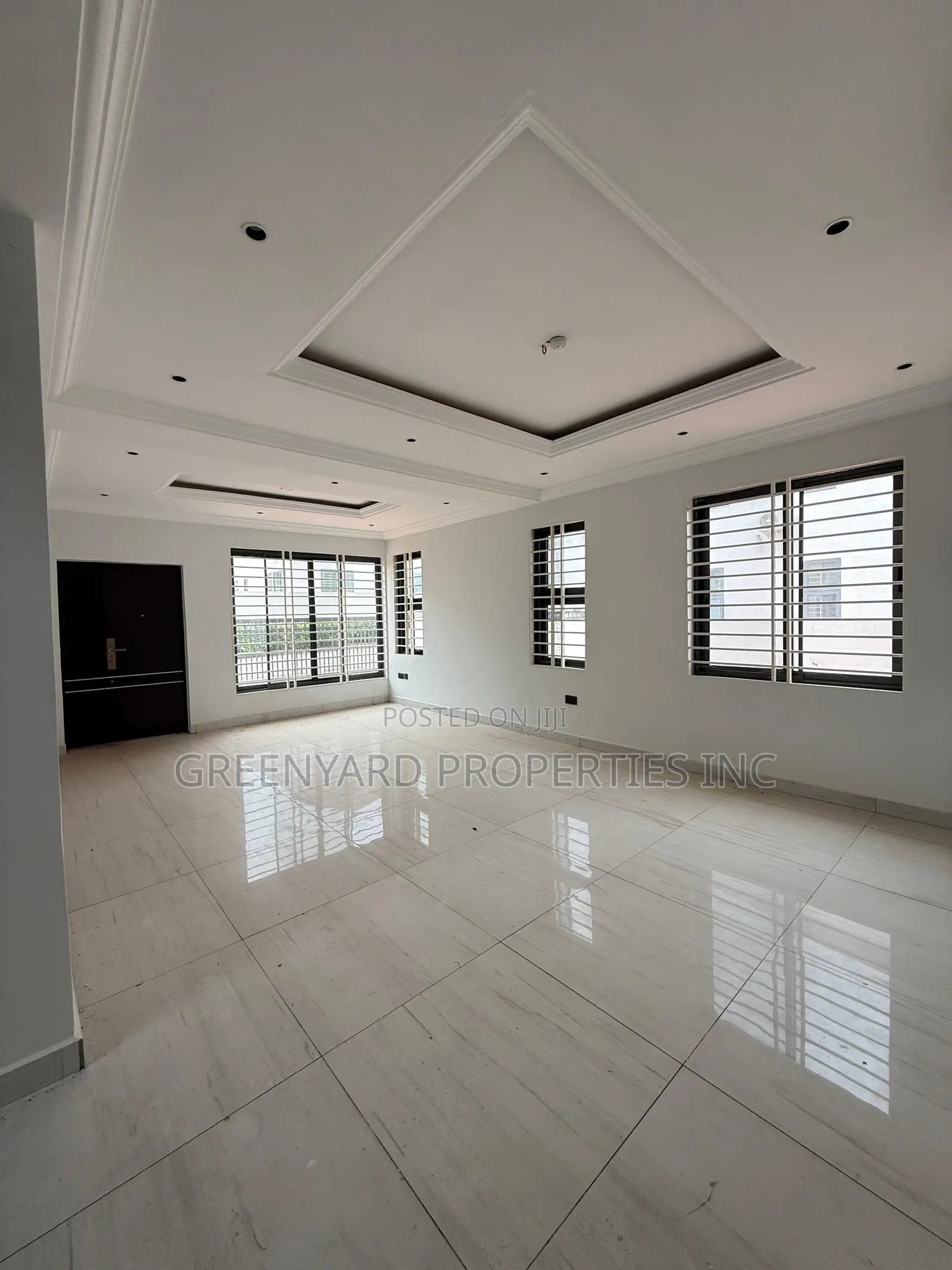 4bdrm House in Aviation, Adenta for rent