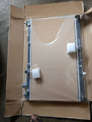 Honda Fit 2015,2016,2017,2018,2019,2020 Radiator / Water Tank