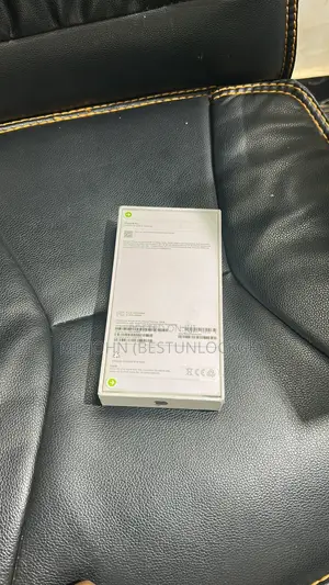 New Apple iPhone 17 256 GB Blue
