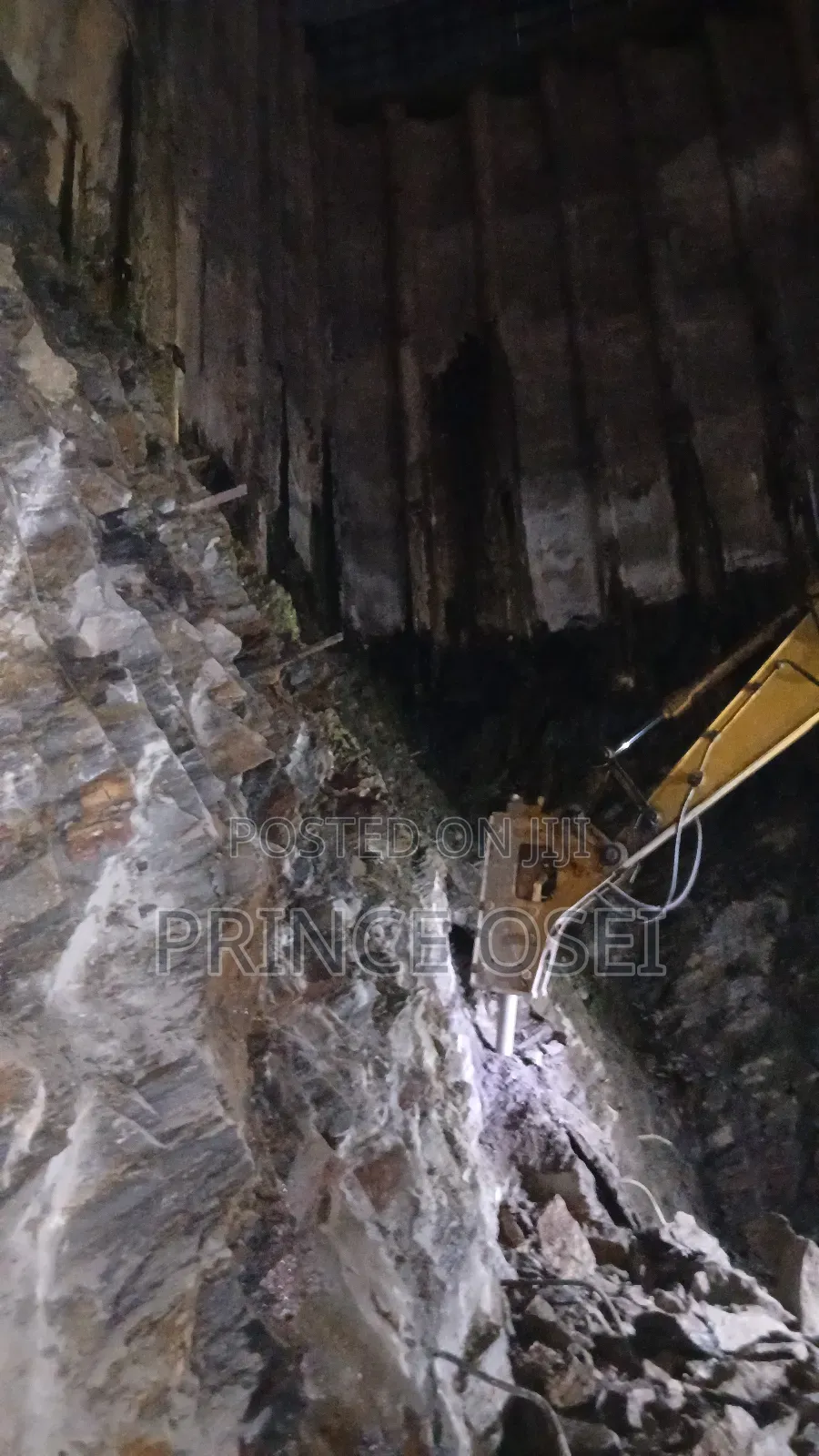 Jackhammer Excavator for Rent