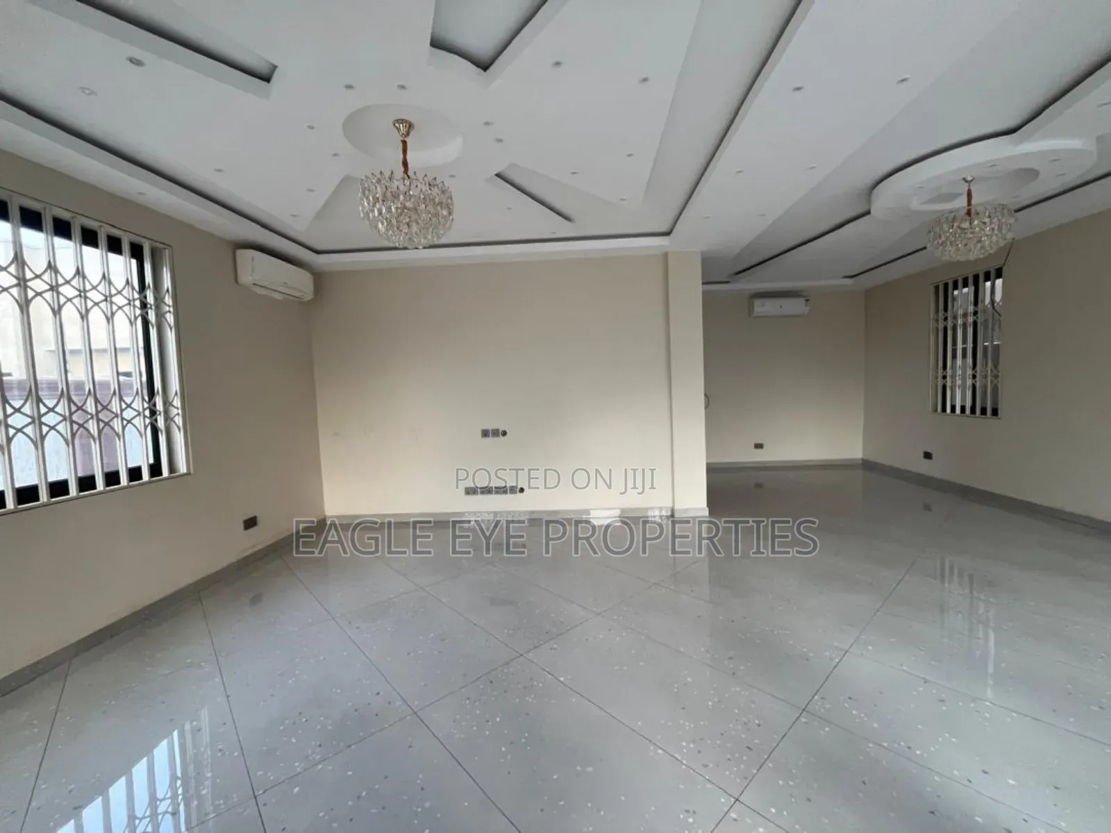 5bdrm House in East Legon for sale