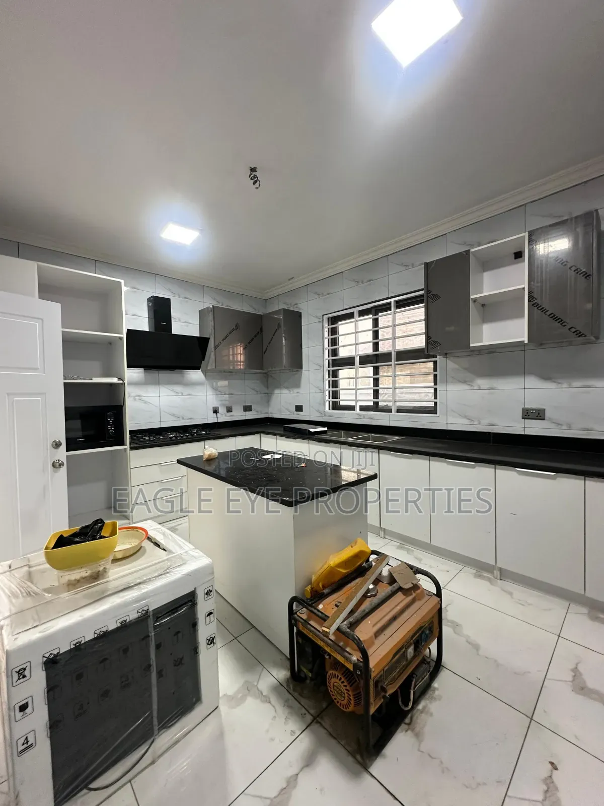 4bdrm House in East Legon for sale