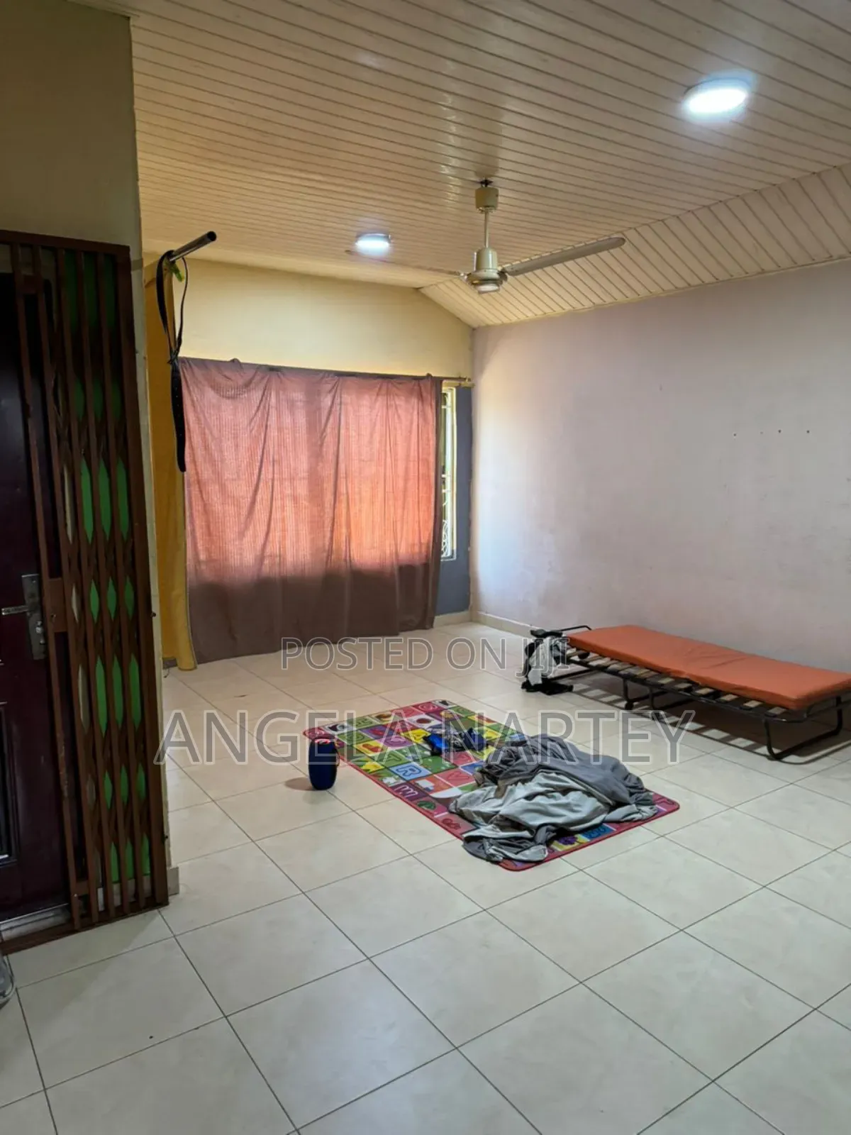 2bdrm House in Paraku Estate, Spintex for sale