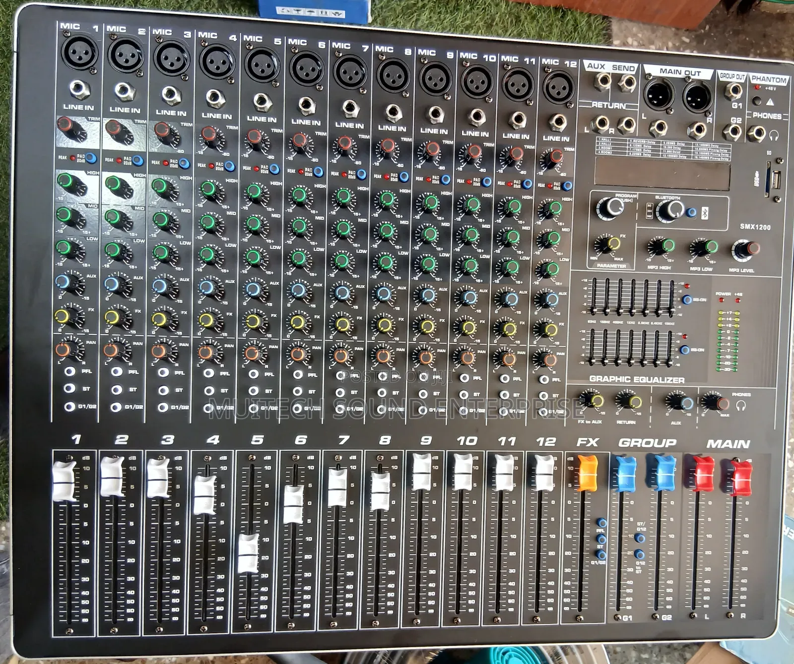 Yamaha Raw Mixer 12 Channels (Smx)