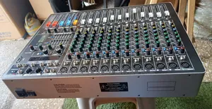Yamaha Raw Mixer 12 Channels (Smx)