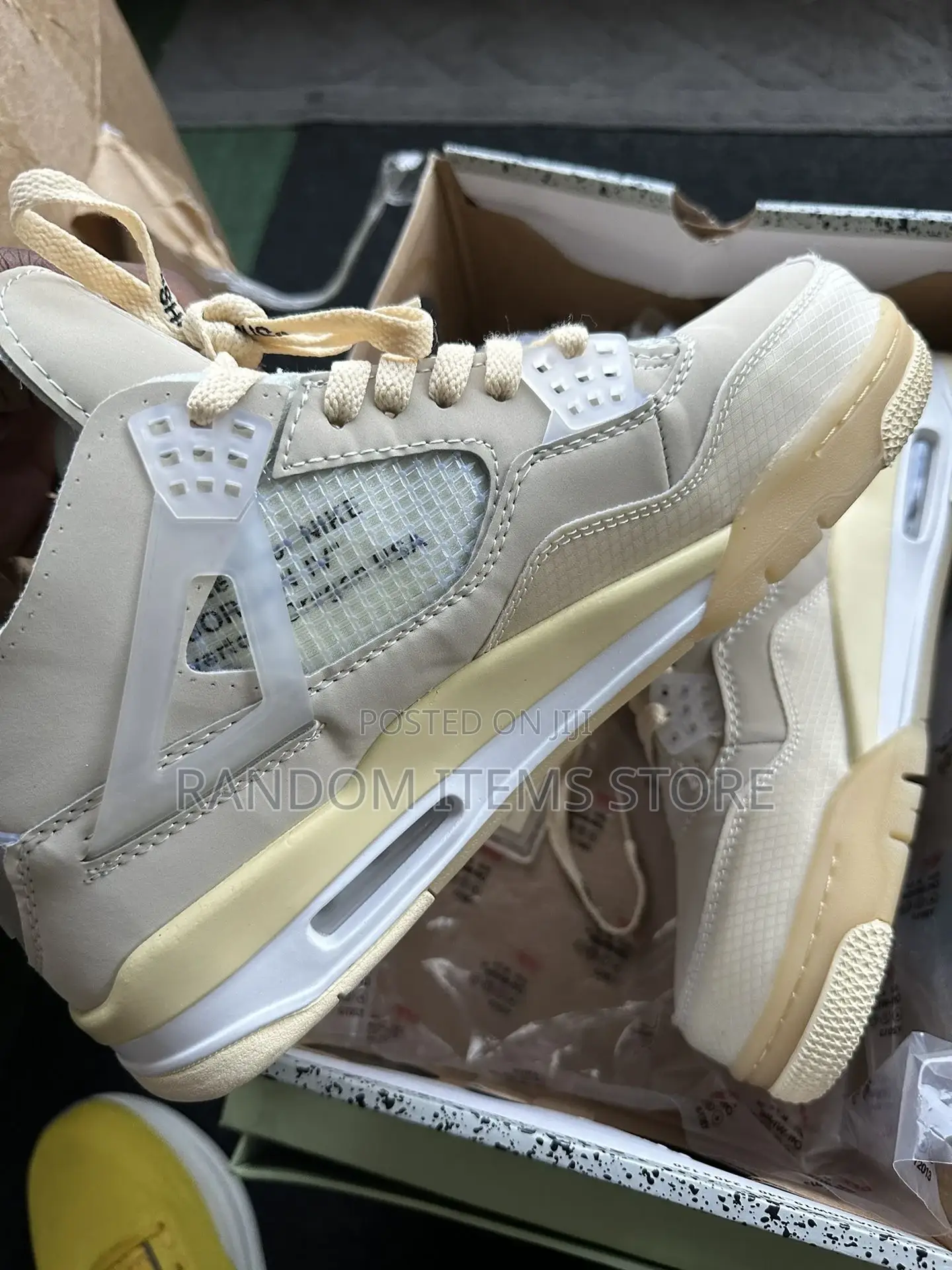Jordan X Off-White Air Jordan 4 Retro Sp "Sail" Sneaker