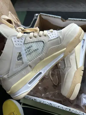 Jordan X Off-White Air Jordan 4 Retro Sp "Sail" Sneaker
