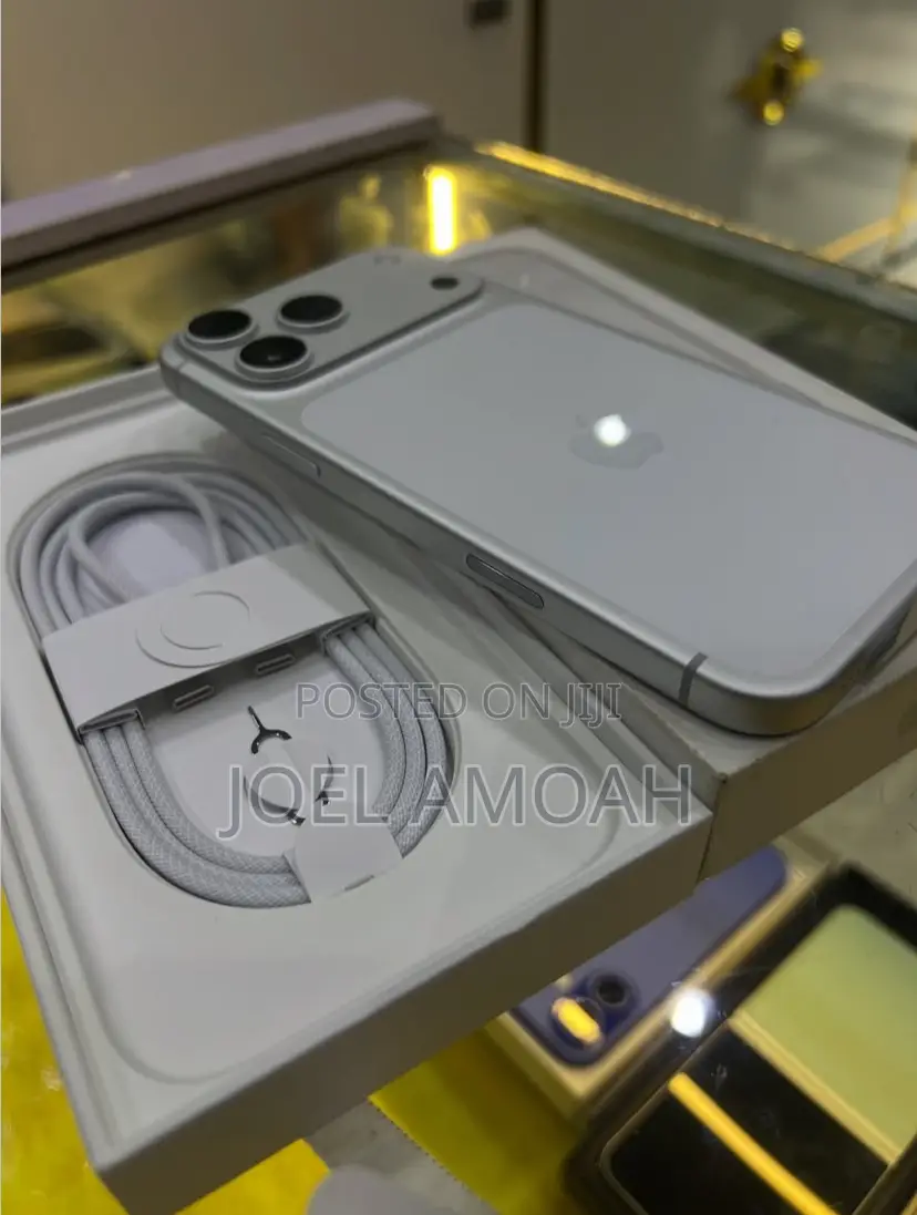 New Apple iPhone 17 Pro Max 512 GB Silver