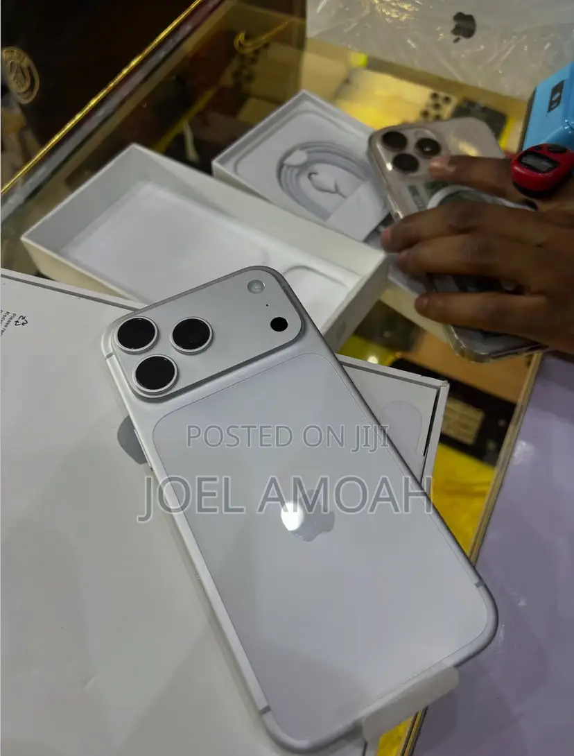 New Apple iPhone 17 Pro Max 512 GB Silver