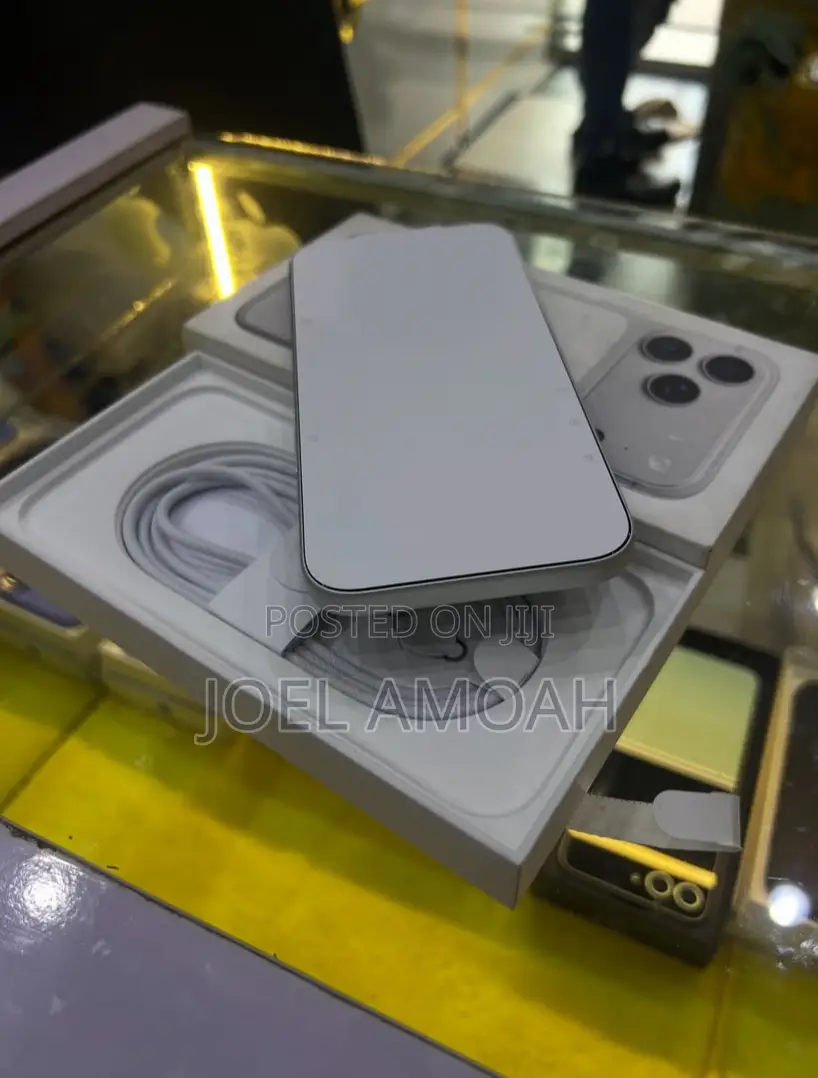 New Apple iPhone 17 Pro Max 512 GB Silver