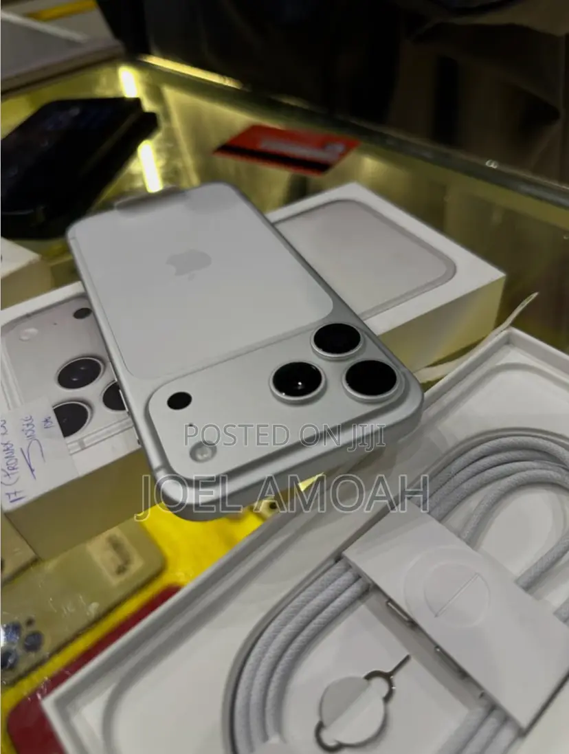 New Apple iPhone 17 Pro Max 512 GB Silver