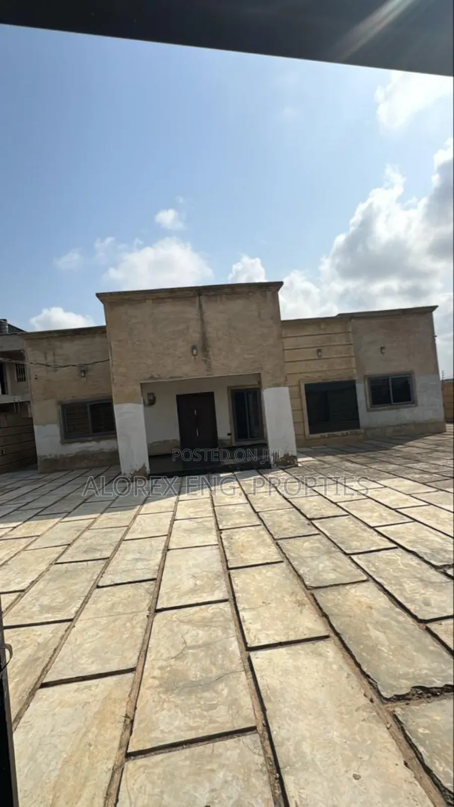 3bdrm House in Kasoa, Awutu Senya East Municipal for sale