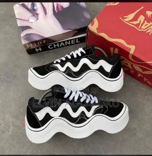 Vans Wavy Tyga Baby “B/W” Sneaker