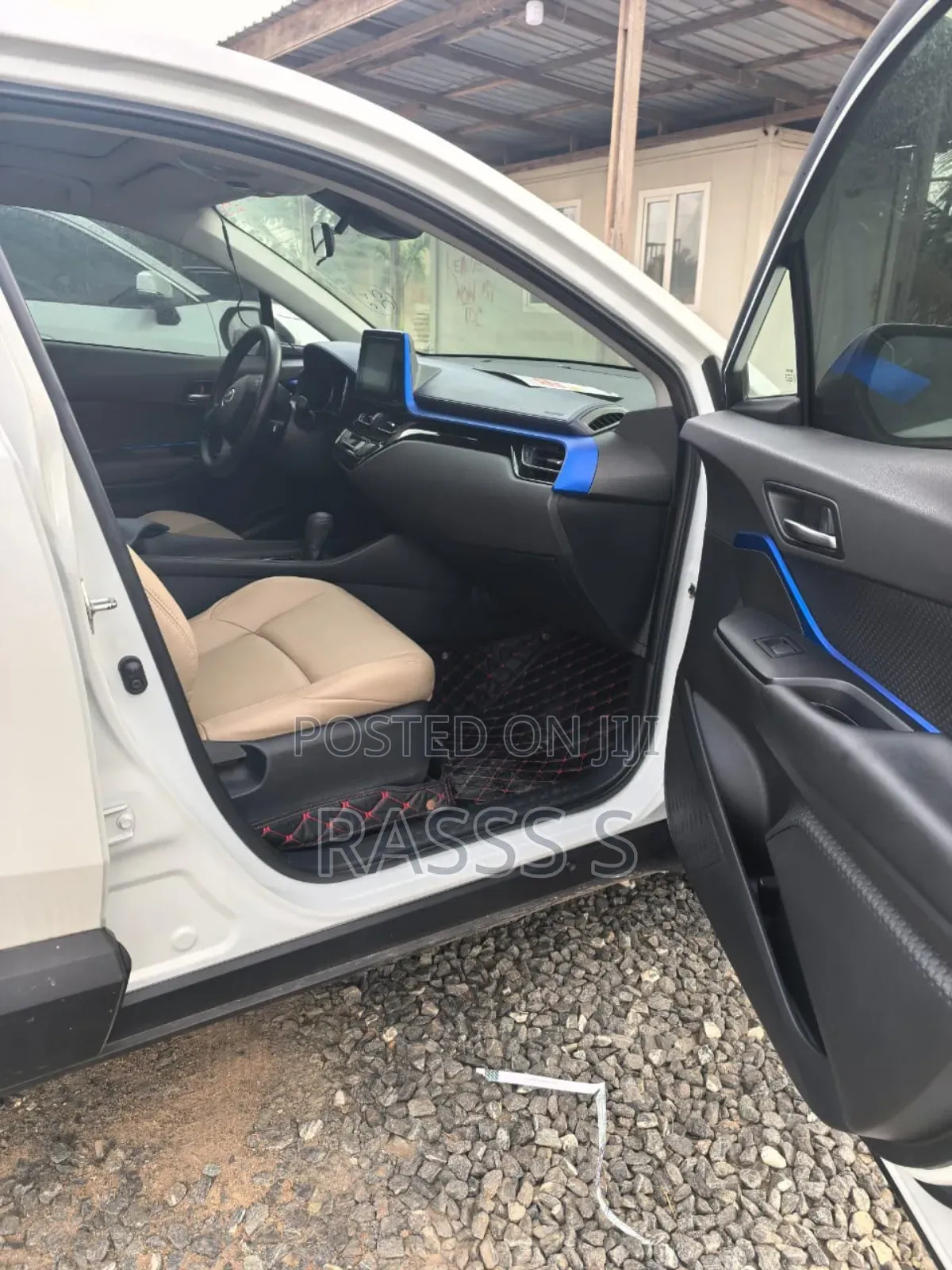 Toyota C-HR Limited 2021 White