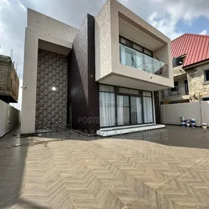 4bdrm Duplex in East Legon Hills for sale