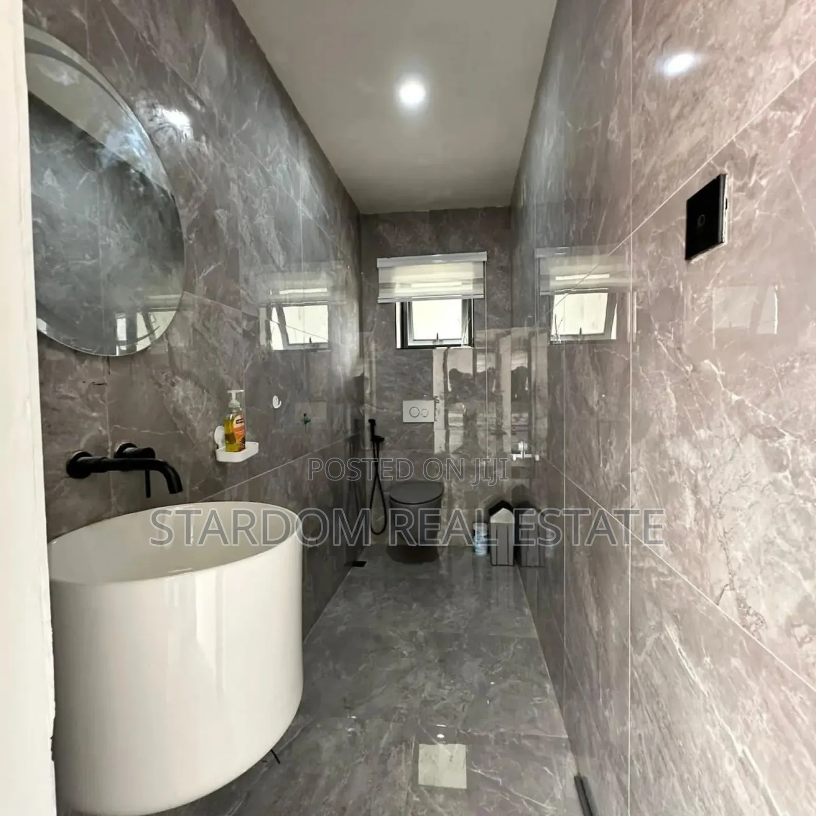 4bdrm Duplex in East Legon Hills for sale
