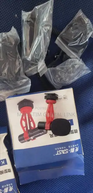 Sast K-20 Wired Microphone With Noice Cancelling and Tripod