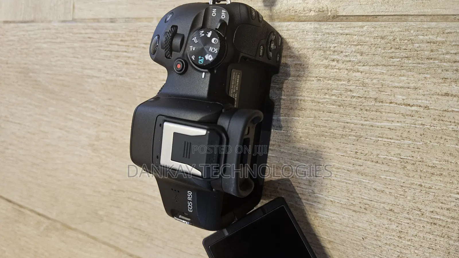 Canon Canon Eos R50 Mirrorless Camera With 18 - 45mm