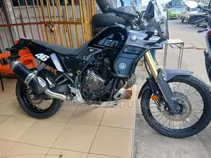 Yamaha 2023 Black