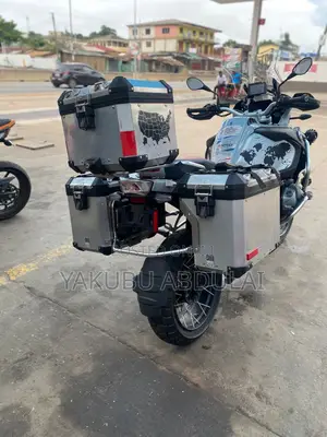 Yamaha 2023 Black