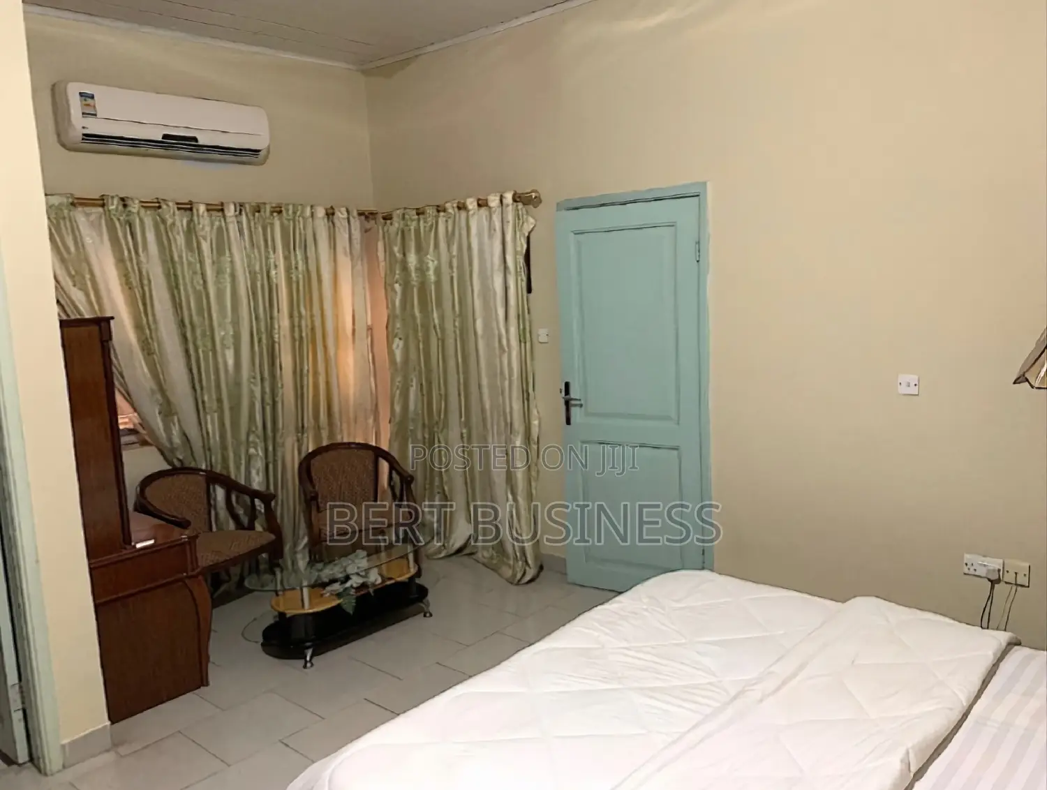 Furnished 1bdrm Apartment in West Hills Mall Area for rent