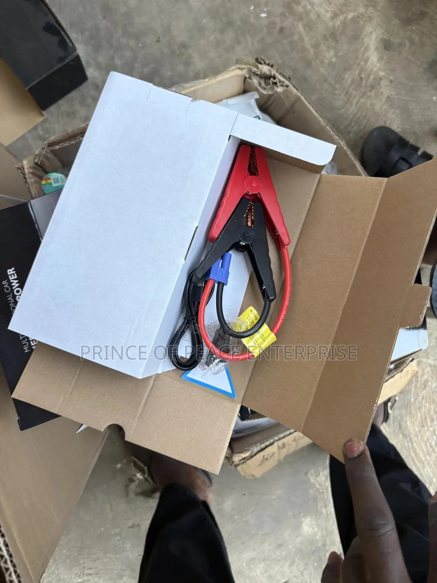 Car Battery Jump Starter With Tire Inflator