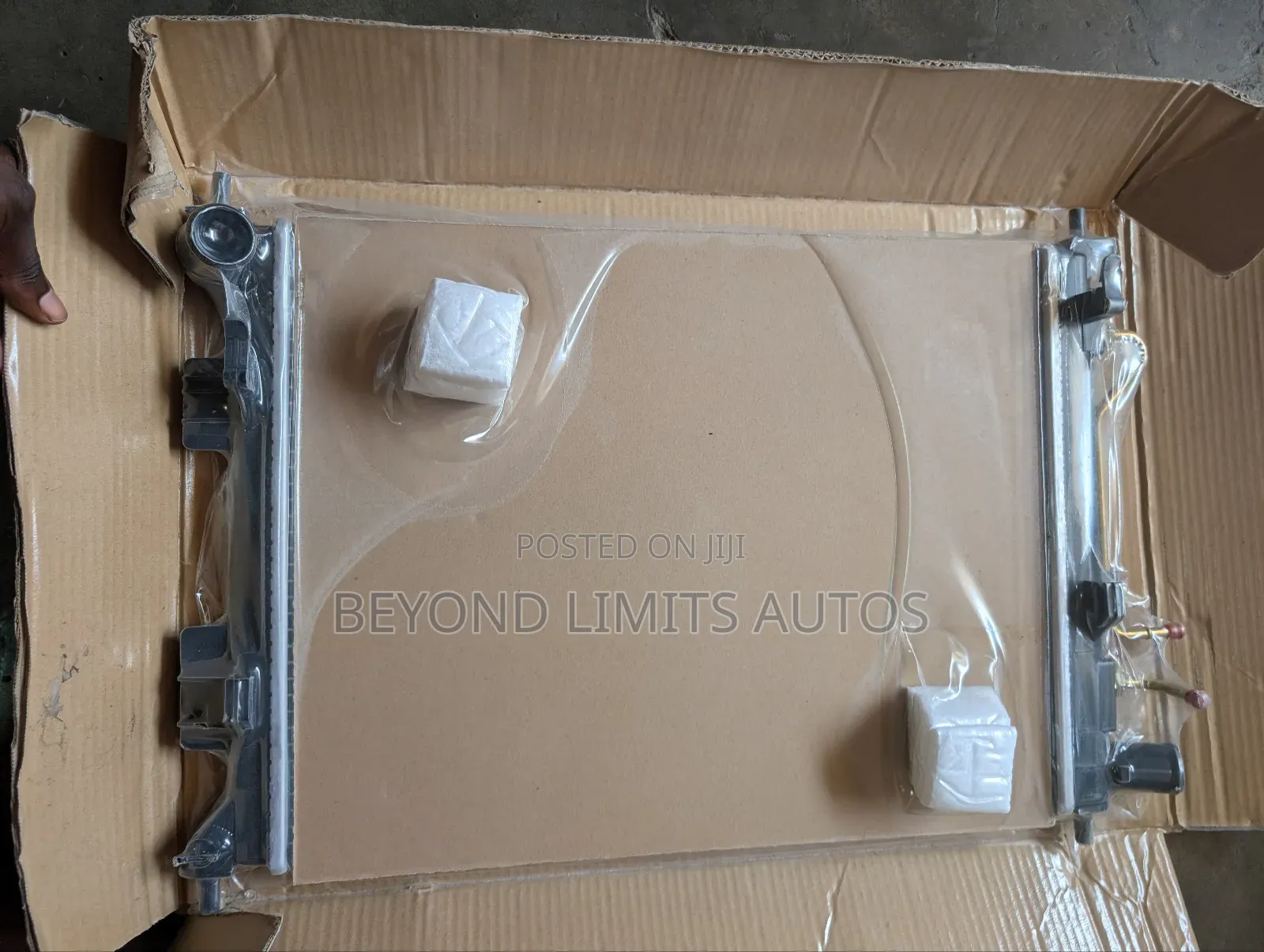 Hyundai I10 2015,2016,2017,2018,2019 Radiator/Water Tank