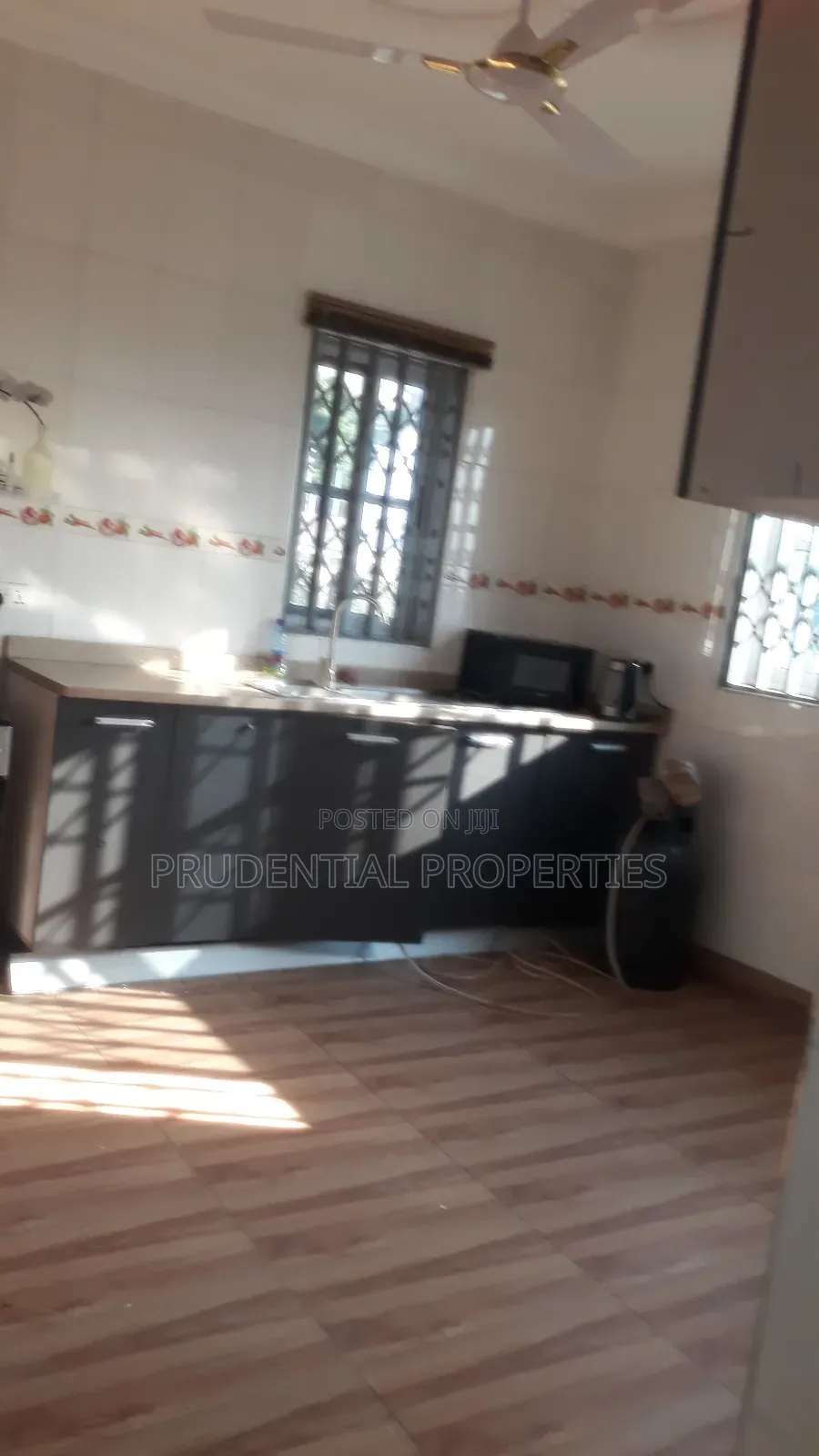 Furnished 3bdrm Apartment in Ablekuma for rent