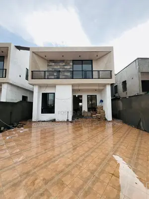 4bdrm House in Adenta, Oyarifa, Ghana Flag for sale
