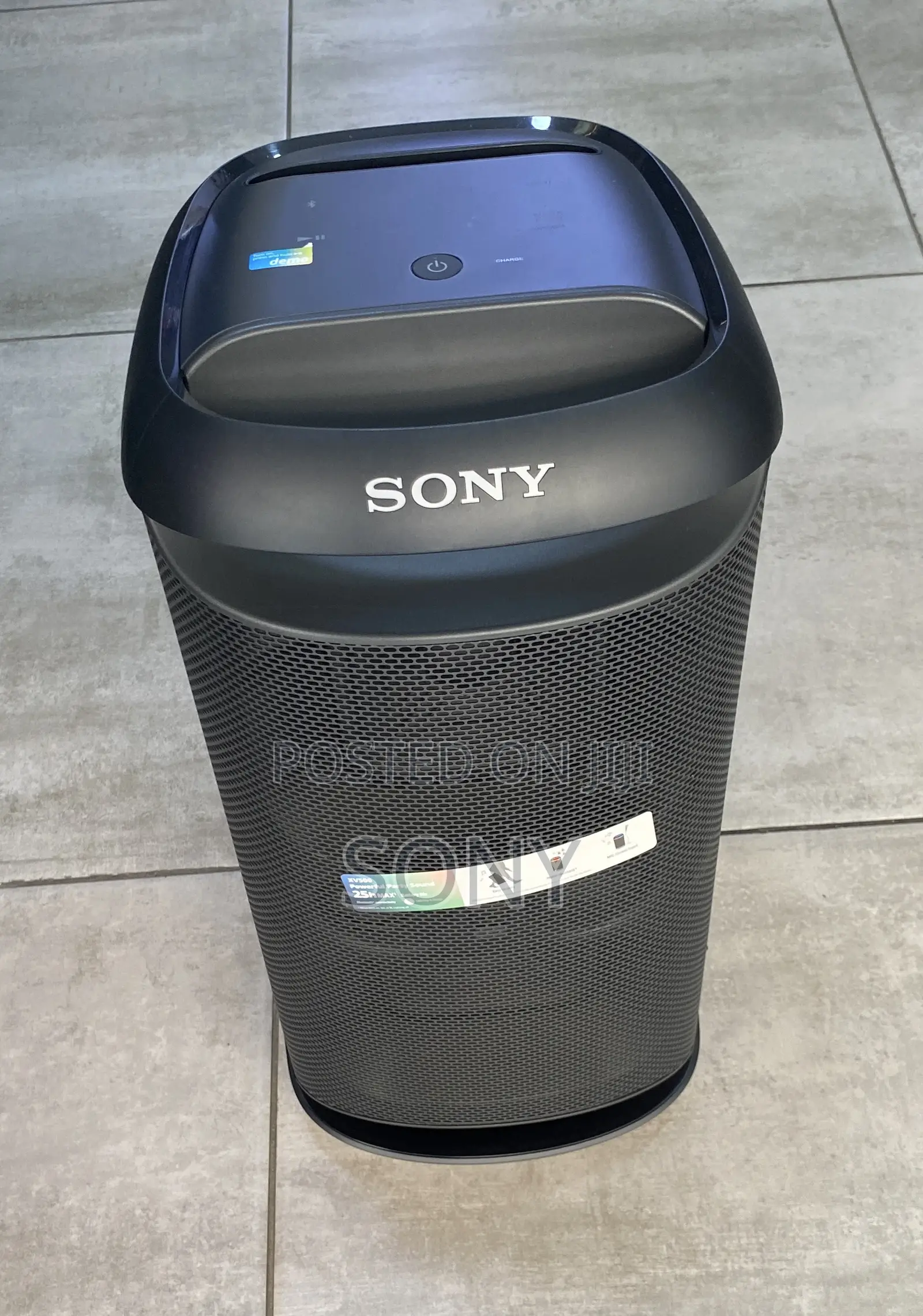 Sony-Xv500